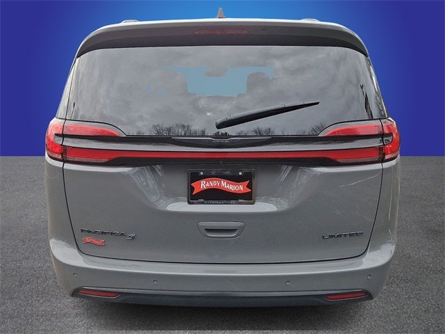 2025 Chrysler Pacifica Limited