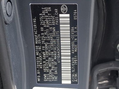 2025 Toyota Camry SE