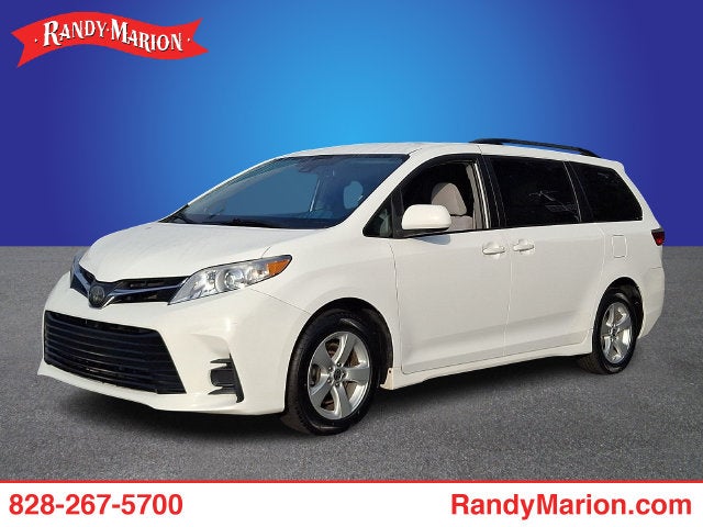 2020 Toyota Sienna LE