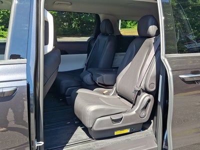 2023 Kia Carnival SX