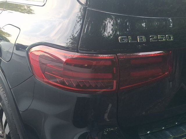 2025 Mercedes-Benz GLB GLB 250 4MATIC®