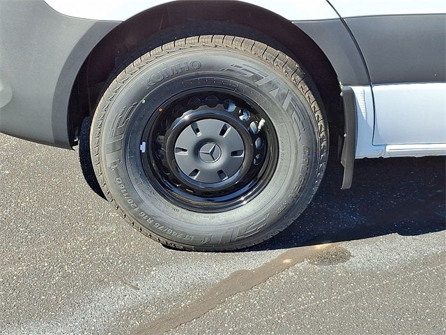 2025 Mercedes-Benz Sprinter 2500 Cargo 170 WB High Roof