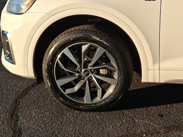 2024 Audi Q5 45 S line Premium quattro