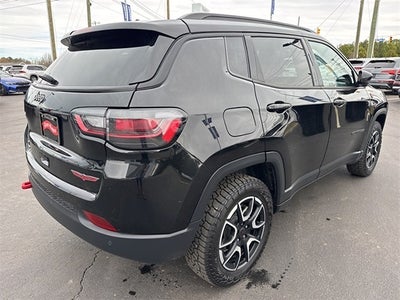 2025 Jeep Compass Trailhawk