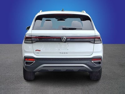 2025 Volkswagen Taos 1.5T SE