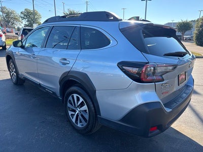 2025 Subaru Outback Premium