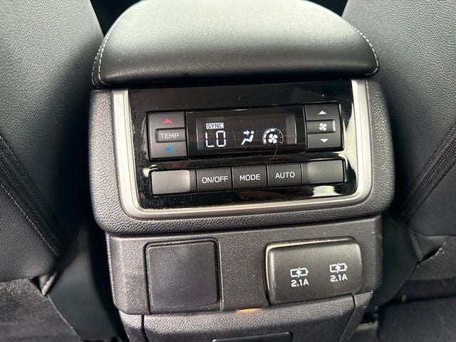 2022 Subaru Ascent Onyx Edition