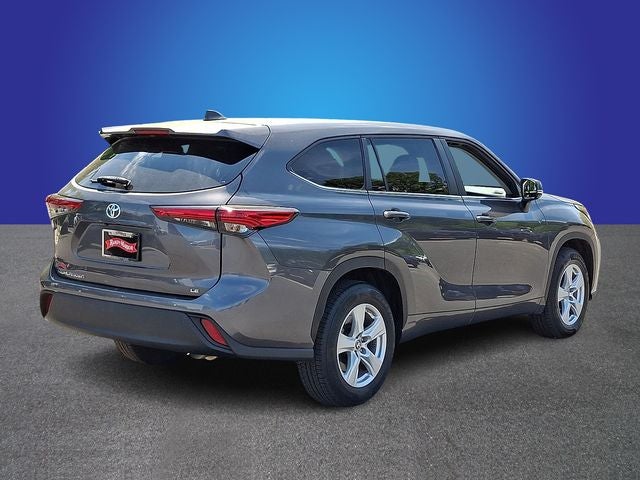 2023 Toyota Highlander LE