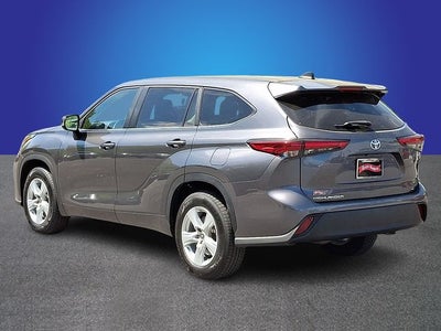 2023 Toyota Highlander LE