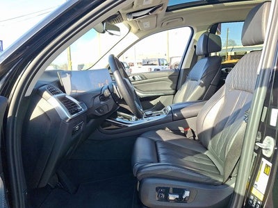 2023 BMW X7 xDrive40i