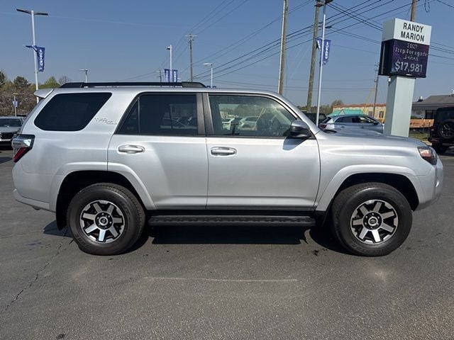 2024 Toyota 4Runner TRD Off-Road
