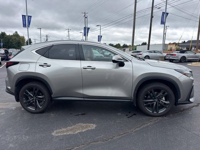 2026 Lexus NX 450h+ Luxury