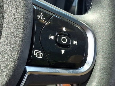 2023 Volvo XC60 B6 Ultimate Bright Theme