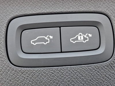 2025 Volvo XC90 Plug-In Hybrid T8 Ultra 7 Passenger 2025.5