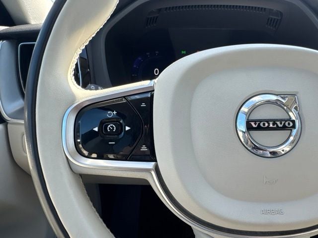 2023 Volvo XC60 B5 Core