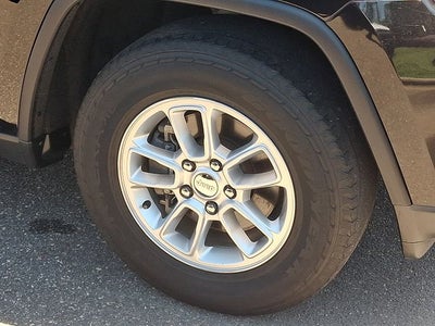 2019 Jeep Grand Cherokee Laredo