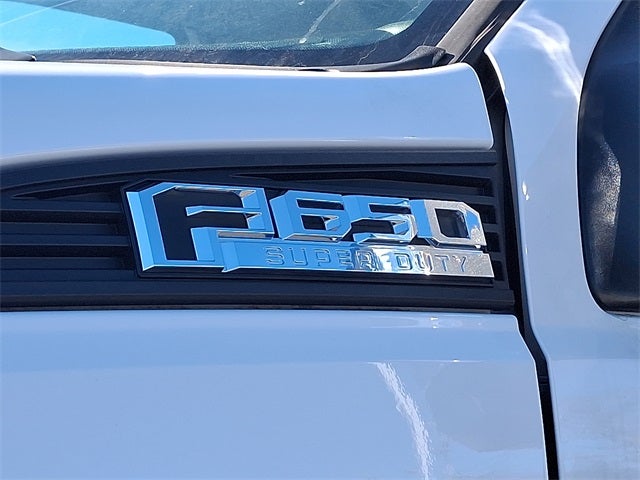 2023 Ford F-650SD Base