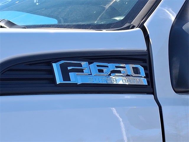 2023 Ford F-650SD Base