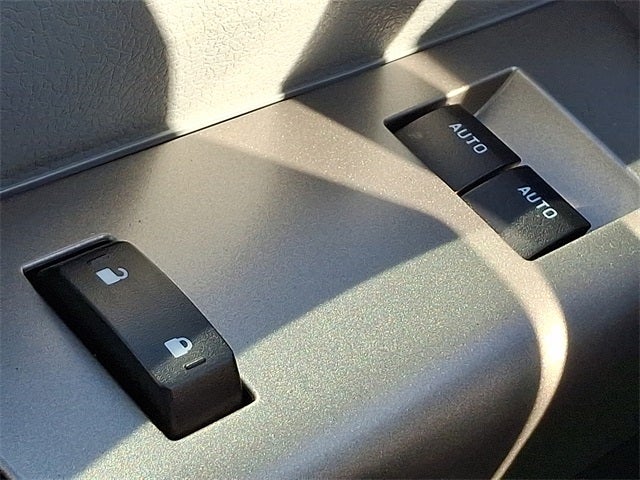 2023 Ford F-650SD Base