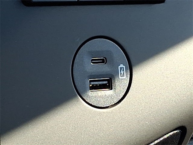 2023 Ford F-650SD Base