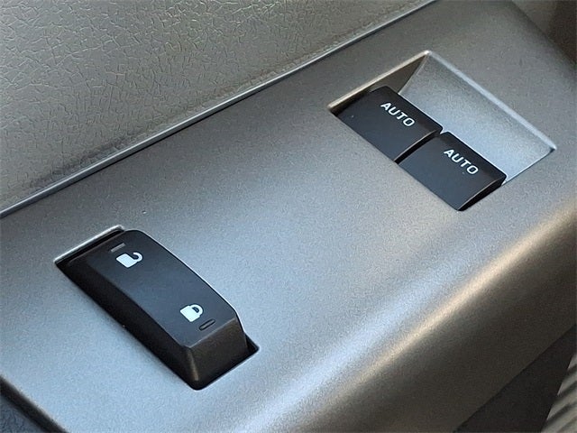 2023 Ford F-650SD Base