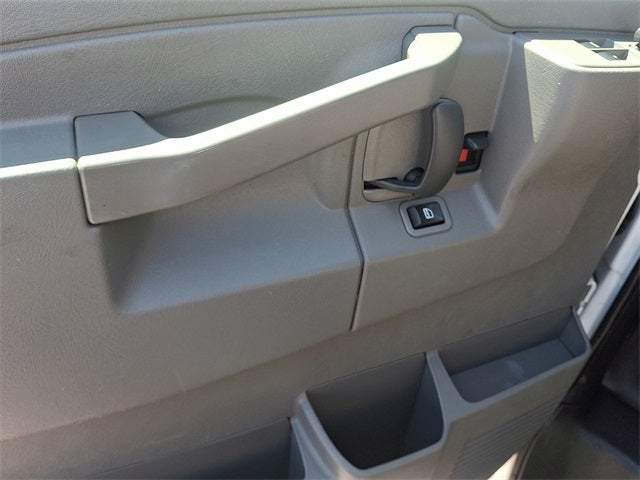 2020 Chevrolet Express 2500 Work Van Cargo