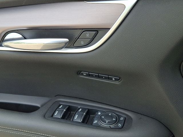 2024 Cadillac XT6 Luxury