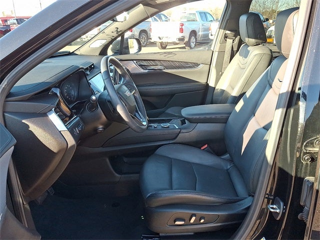 2023 Cadillac XT6 Premium Luxury