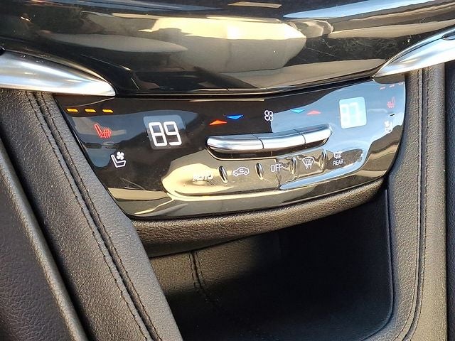 2023 Cadillac XT6 Sport