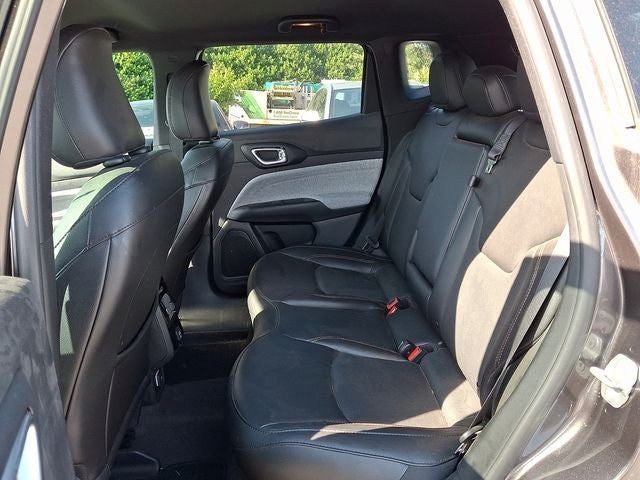 2023 Jeep Compass Latitude Lux