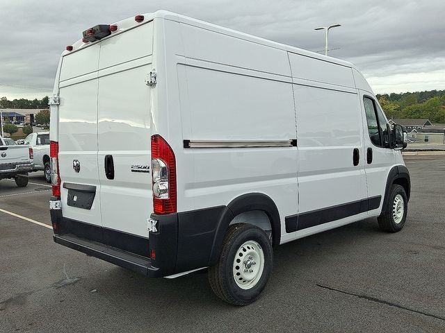 2024 RAM ProMaster 2500 High Roof 136 WB