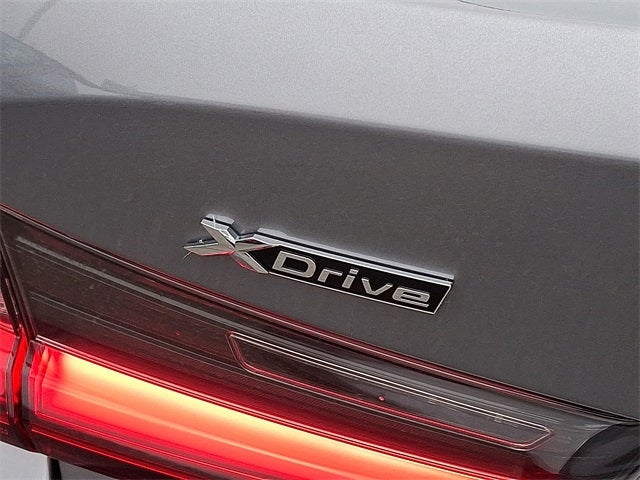 2024 BMW 3 Series 330e xDrive