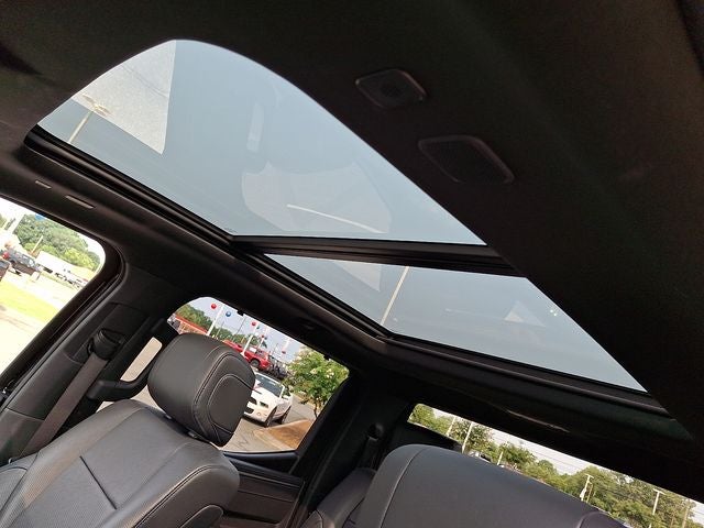 2023 Toyota Tundra Hybrid Platinum