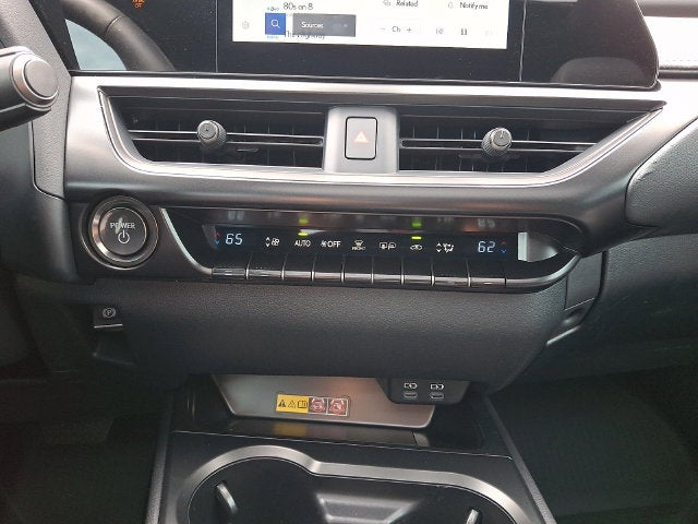 2025 Lexus UX 300h Premium