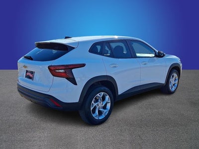 2025 Chevrolet Trax LS