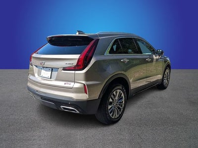 2025 Cadillac XT4 Premium Luxury