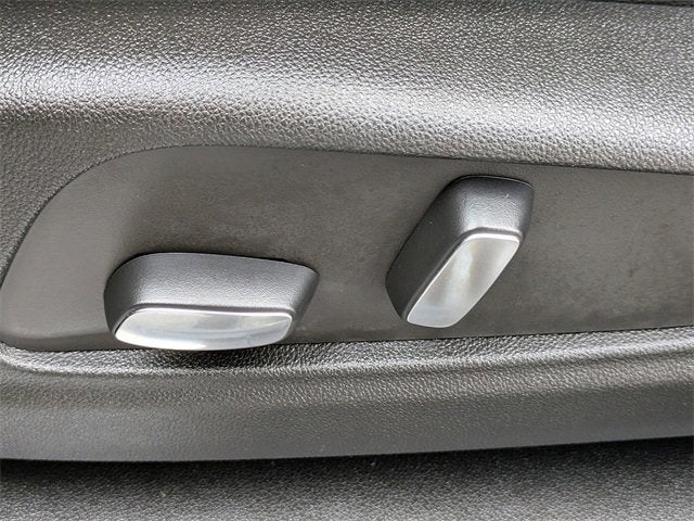 2023 Cadillac XT5 Luxury