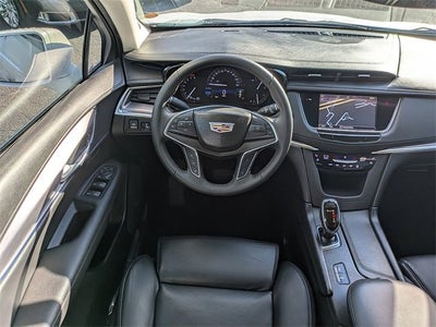 2017 Cadillac XT5 Premium Luxury FWD