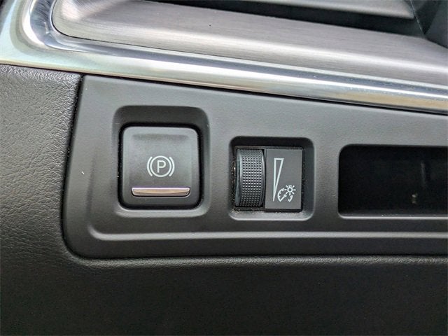 2017 Cadillac XT5 Premium Luxury FWD