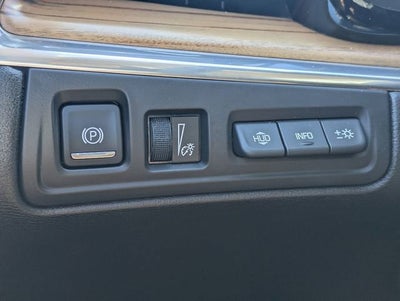 2017 Cadillac XT5 Platinum AWD