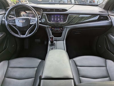 2023 Cadillac XT6 Premium Luxury