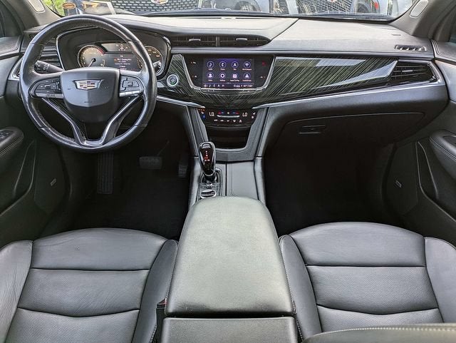2023 Cadillac XT6 Premium Luxury
