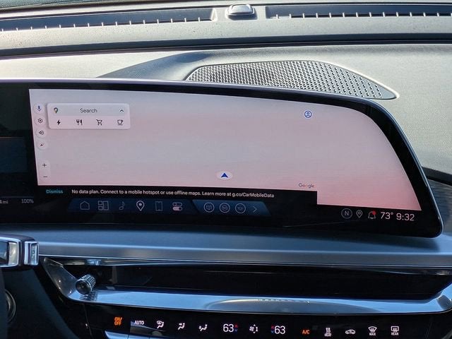 2024 Cadillac LYRIQ Luxury 3