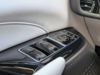 2024 Cadillac LYRIQ Sport 1