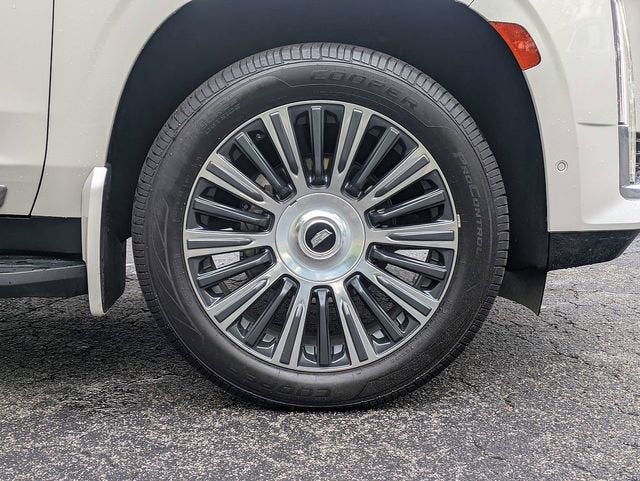 2022 Cadillac Escalade Premium Luxury