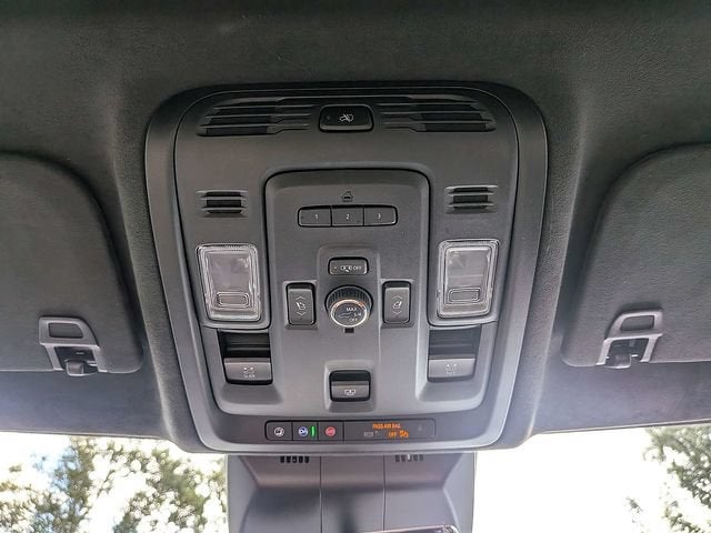 2023 Cadillac Escalade 4WD Sport Platinum