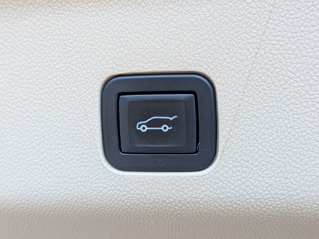 2023 Cadillac Escalade ESV 4WD Premium Luxury