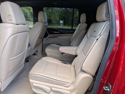 2023 Cadillac Escalade ESV 4WD Premium Luxury