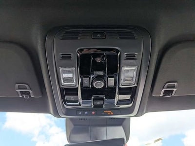 2025 Cadillac Escalade Premium Luxury