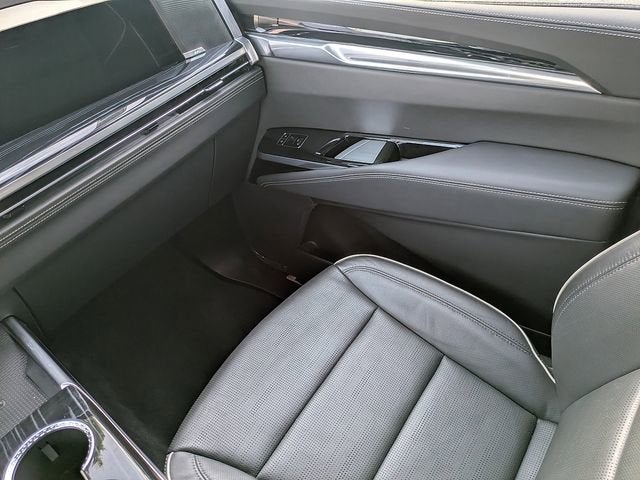 2025 Cadillac Escalade Sport